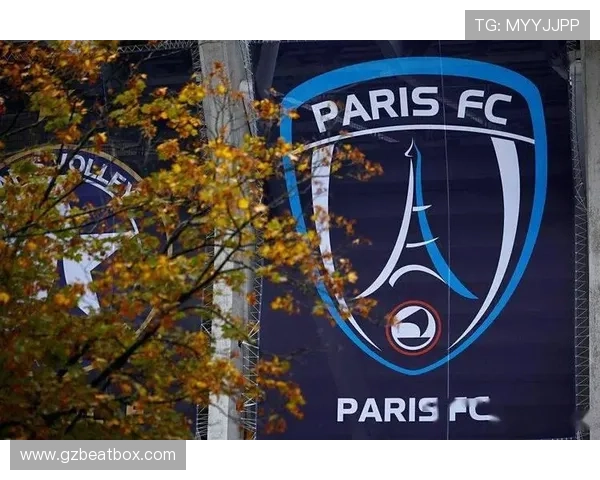 巴黎圣日耳曼俱乐部崛起之路：从历史辉煌到现代足球巨头的蜕变与挑战